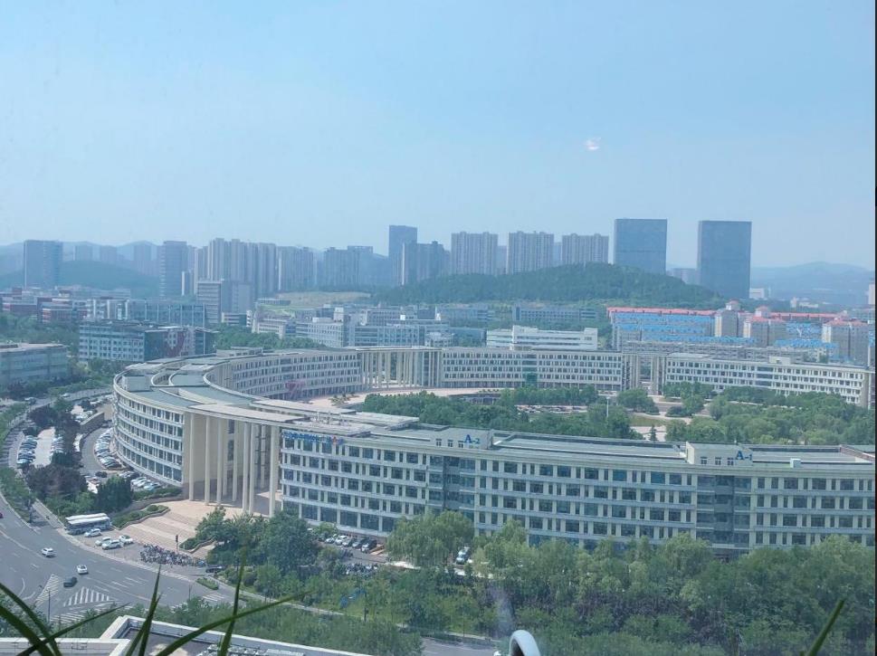 三庆齐盛广场(17租)朝南向 精装办公  位于舜华路视频房