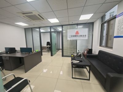 银荷大厦(17租)