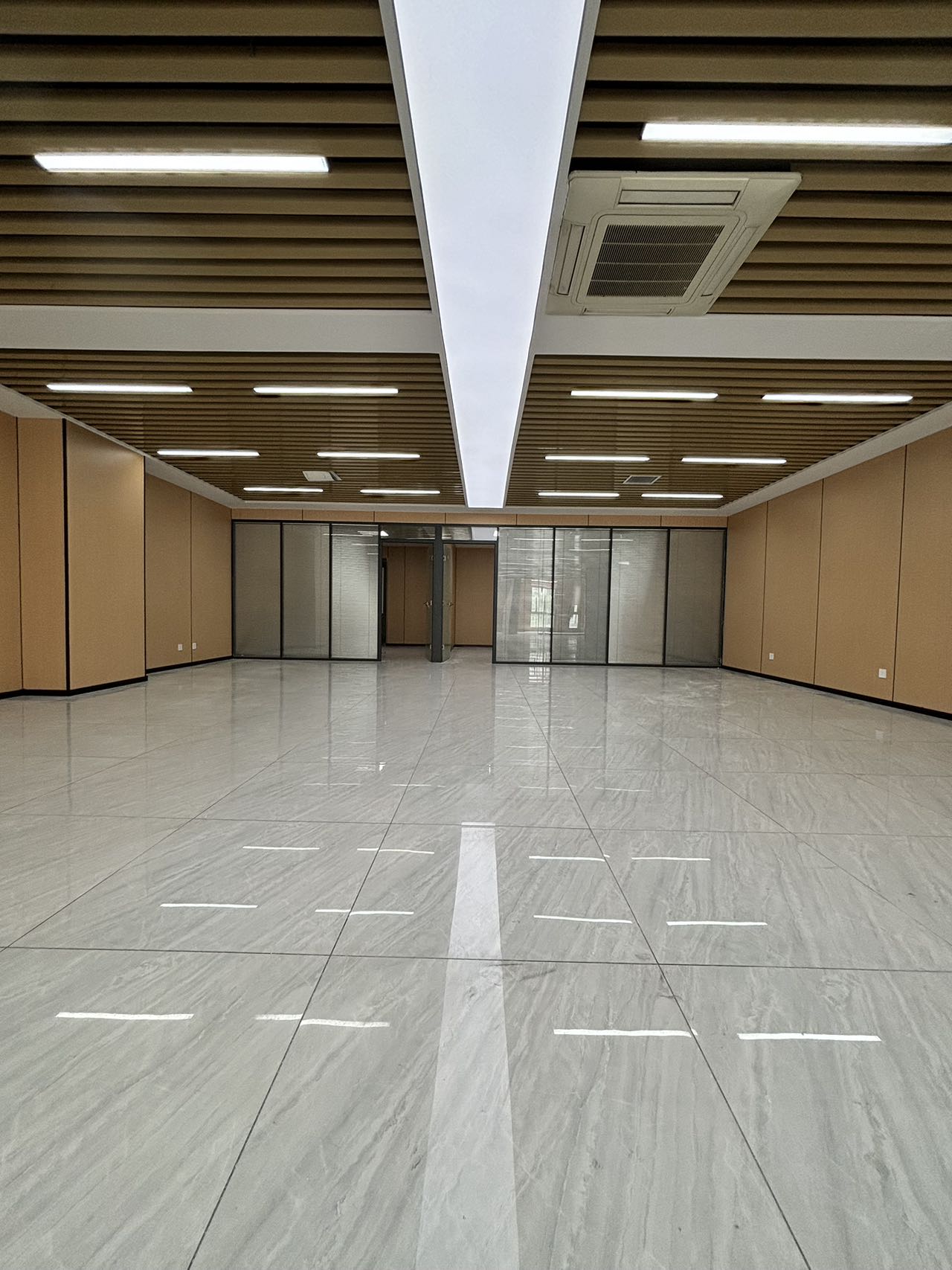 山钢新天地(17租)