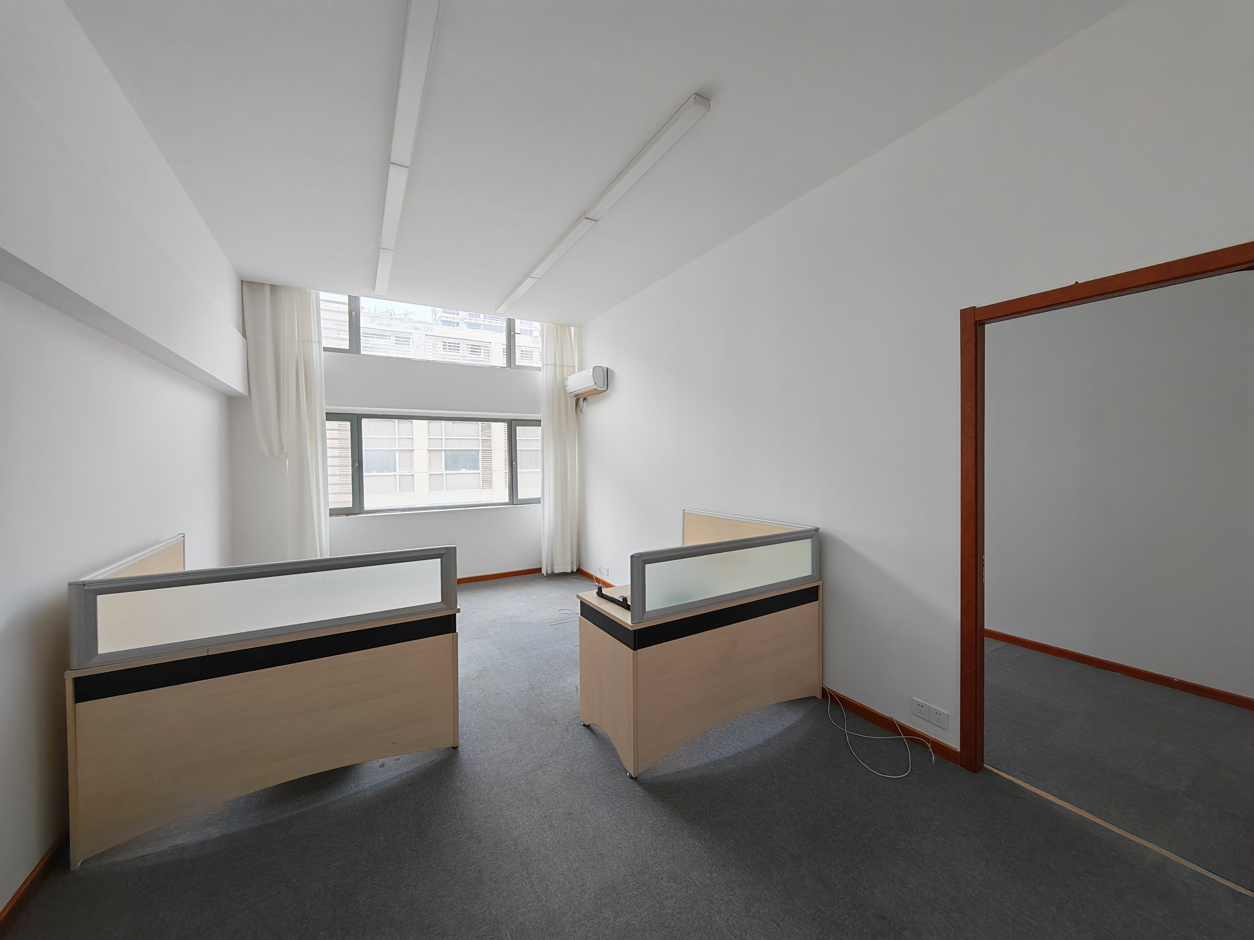 齐鲁文化创意基地(17租)