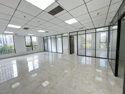 鲁商凤凰广场(17租)