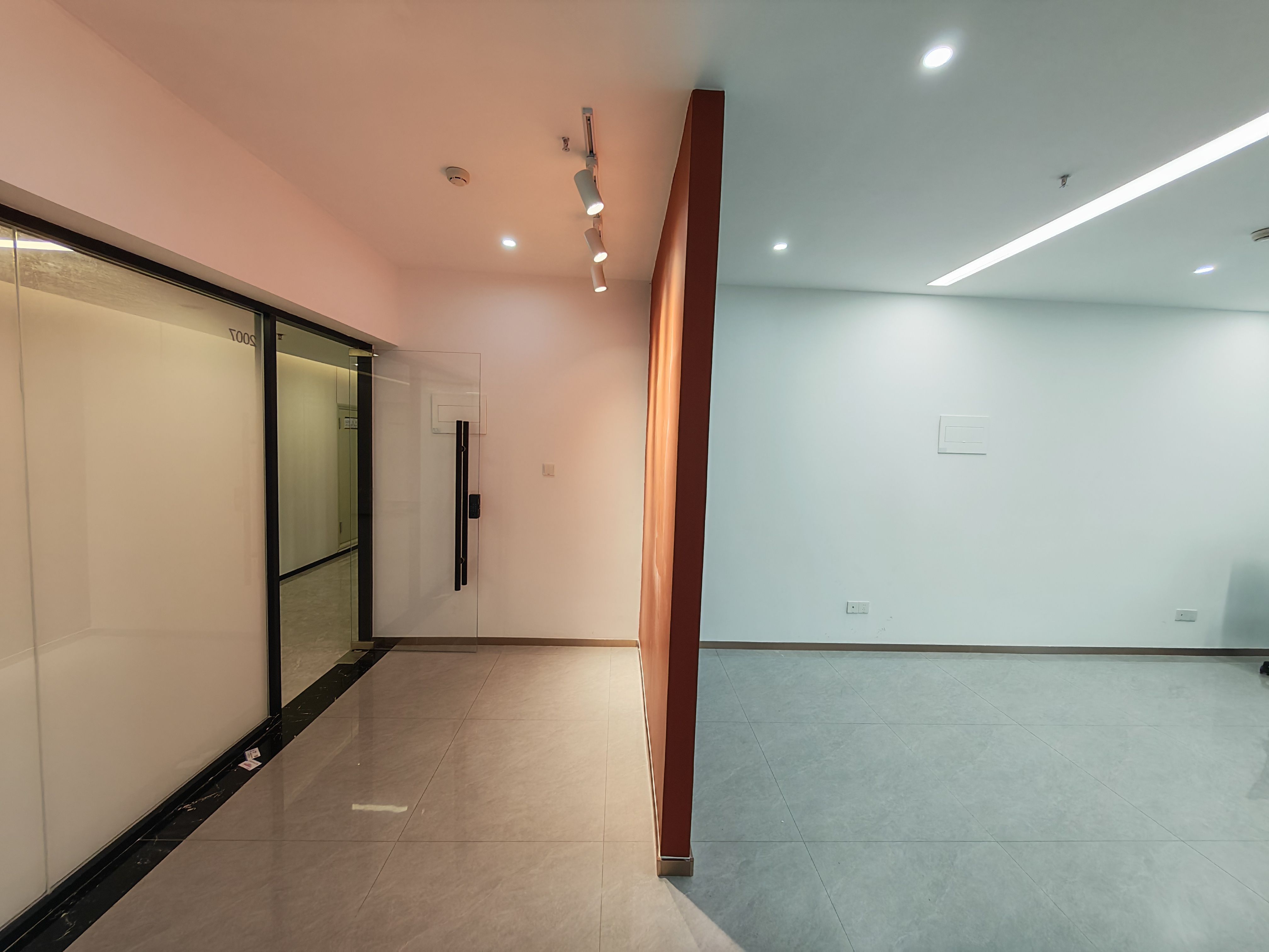 高新中垠广场（17租）