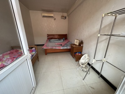 王佐下庄村