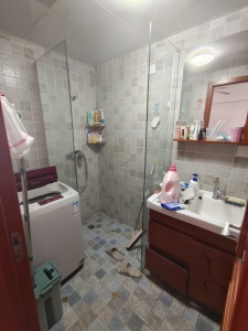 中体首站