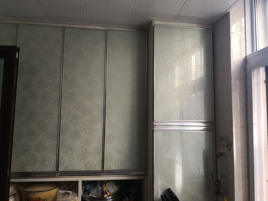  欧式田园风,豪华装修,地铁盘学区房！