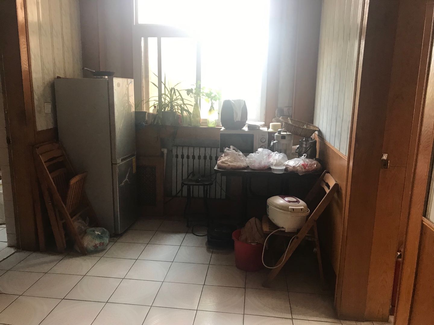 紧邻地铁口,农行家属院，稀缺小房型双南房