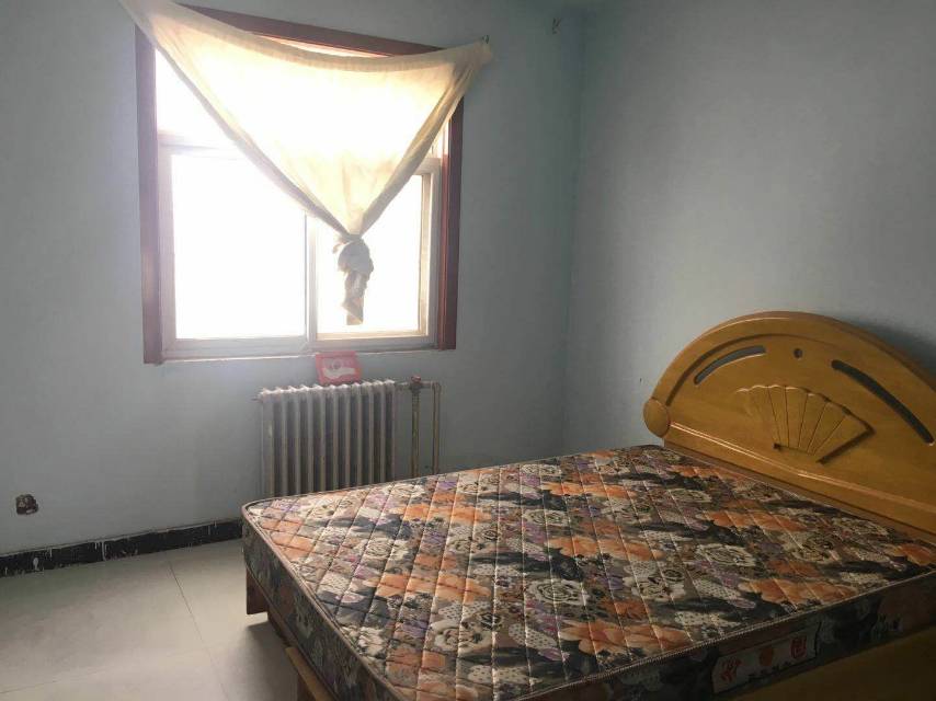 刚挂牌、华龙、东方花园一期、正规小区、仅此一套!!!