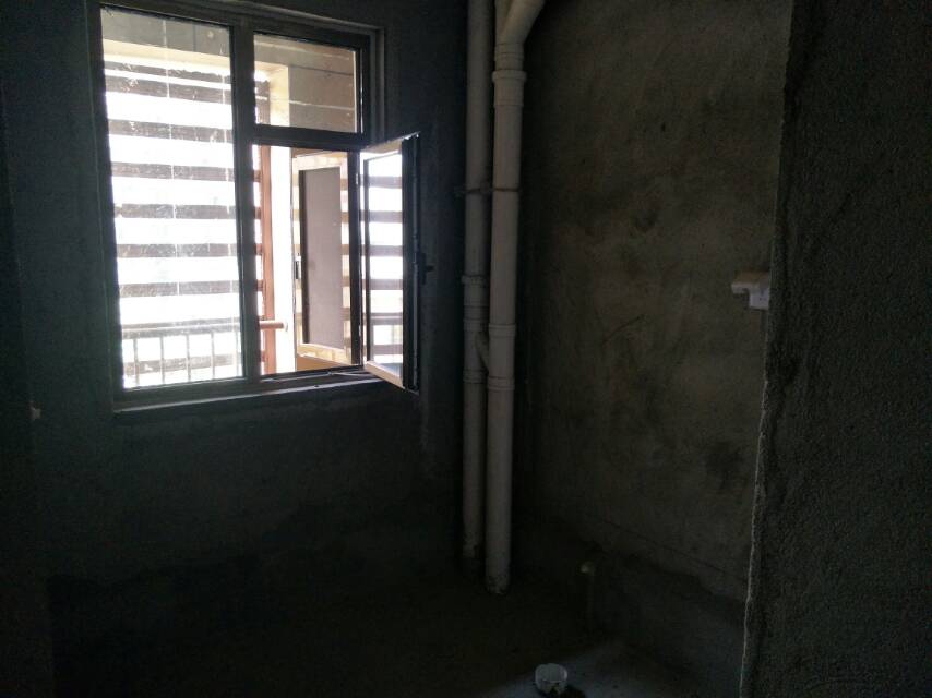 香榭里、低首付、再买的很少、黄金地段、性价 比超 高!