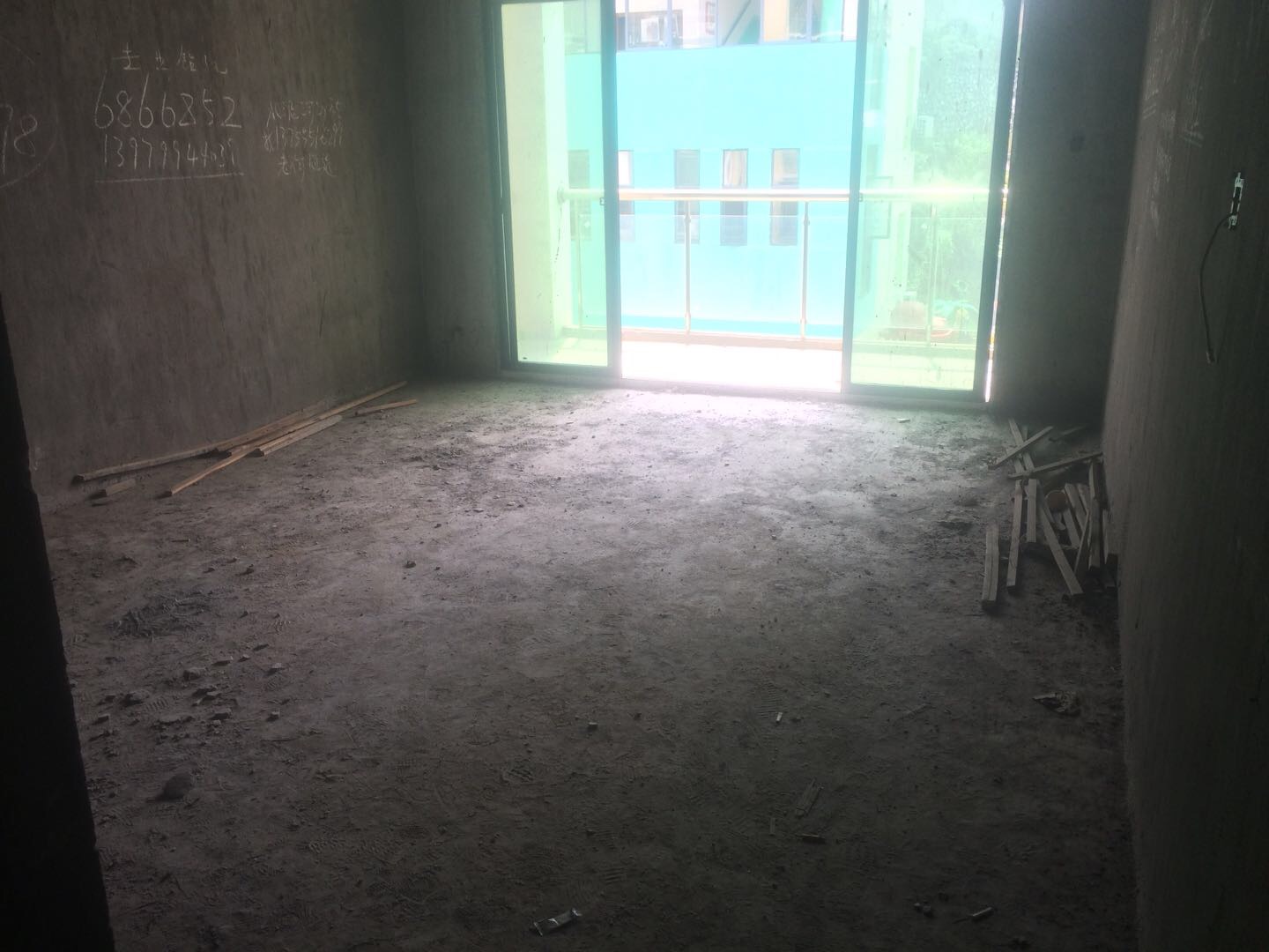 视野开阔，采光好，绿化面积大，性价比高