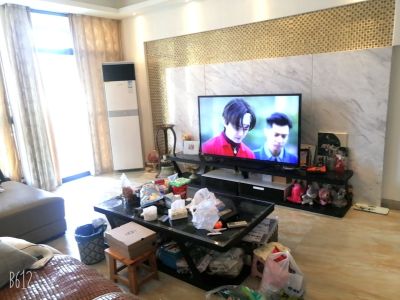 南北通透，学区房，黄金地段，高楼林立