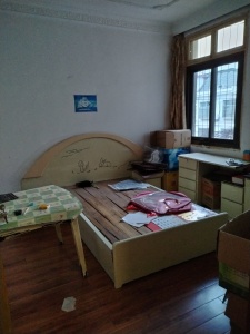 东门小桥背