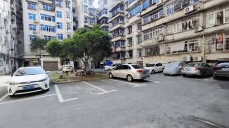高专家属房