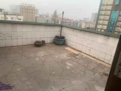 基建村