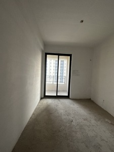 绿地铂俪公馆