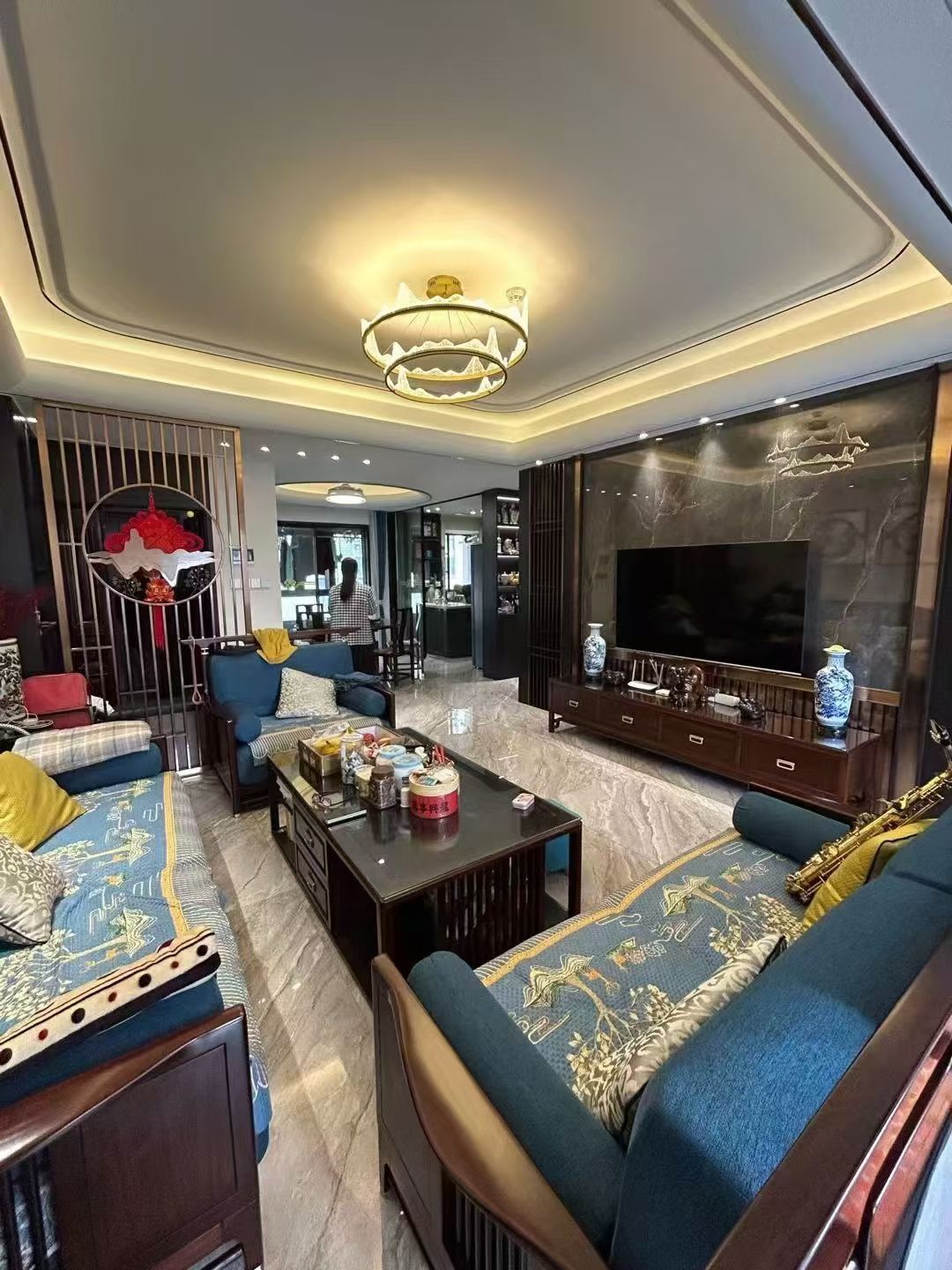 翠湖花园 7 4室2厅2卫  精装 