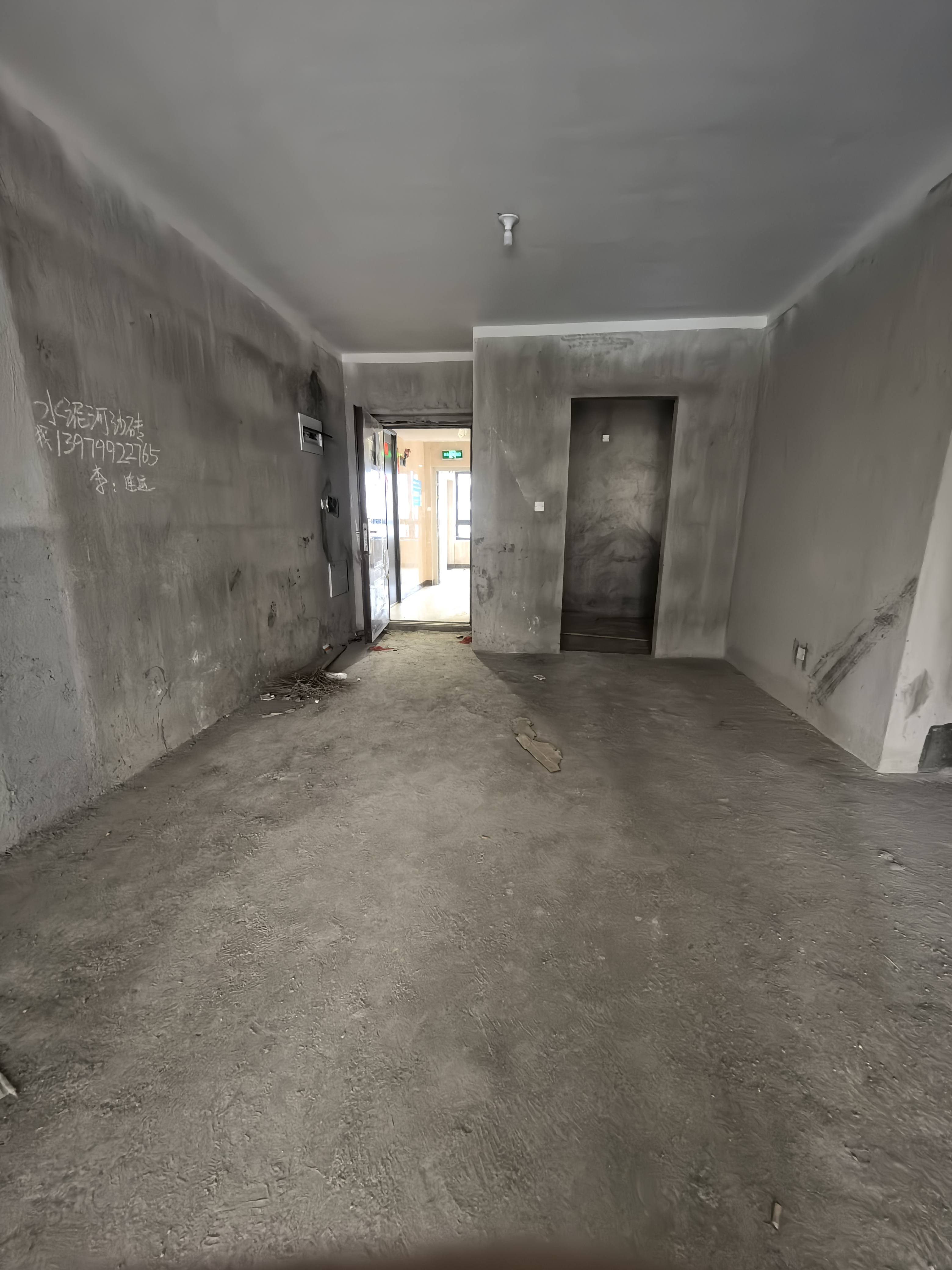 首府壹號(hào)二期 3室2廳2衛(wèi) 59.8萬(wàn) 