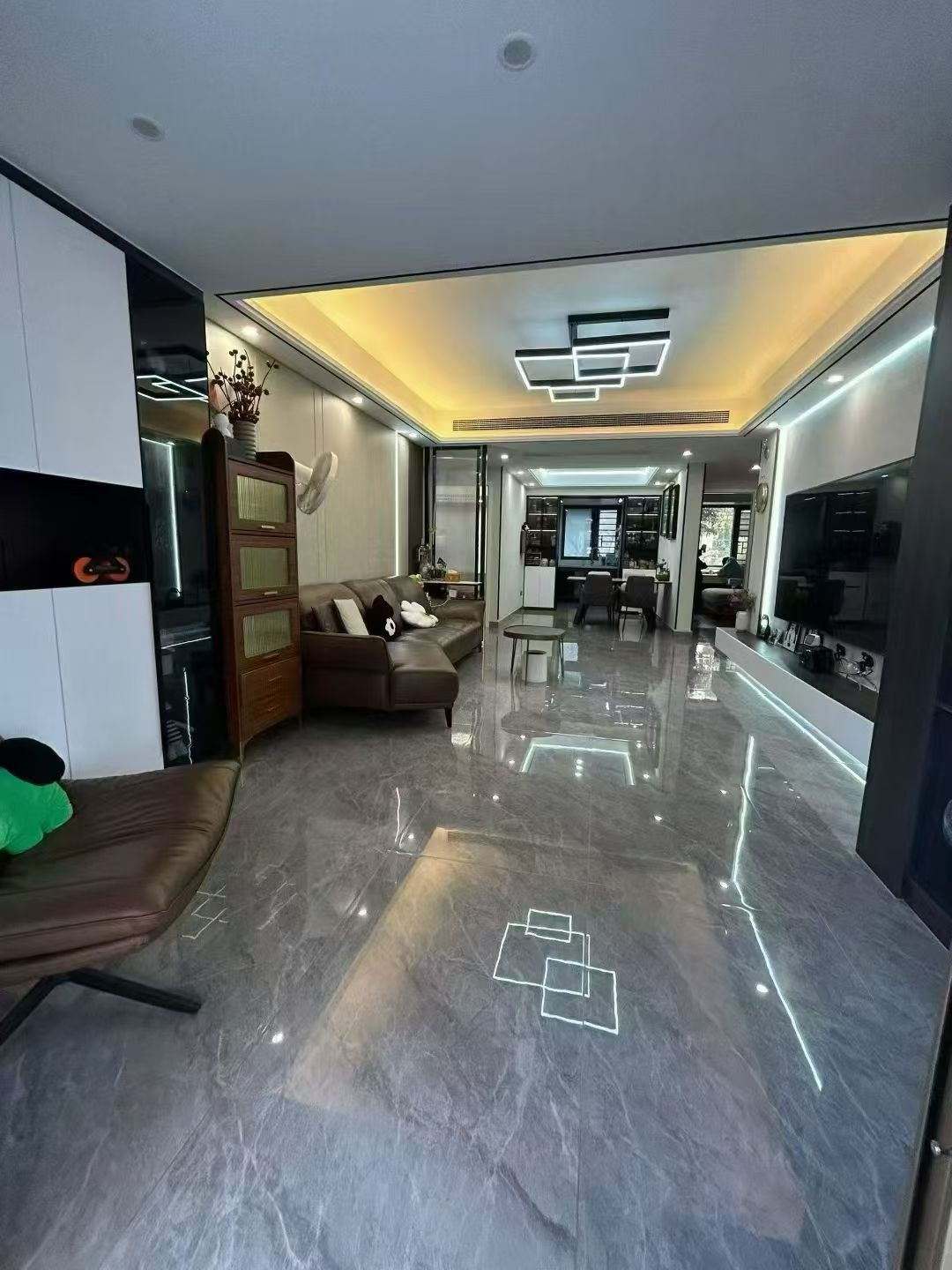 龙华云锦 3室2厅1卫 130万 