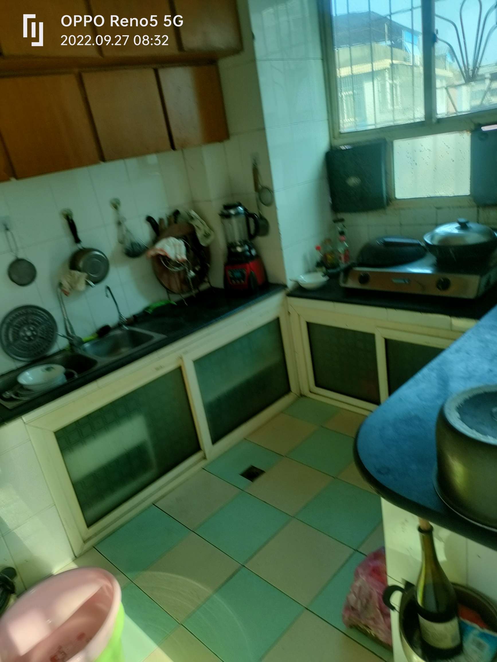 南北通透，学区房，黄金地段，高楼林立