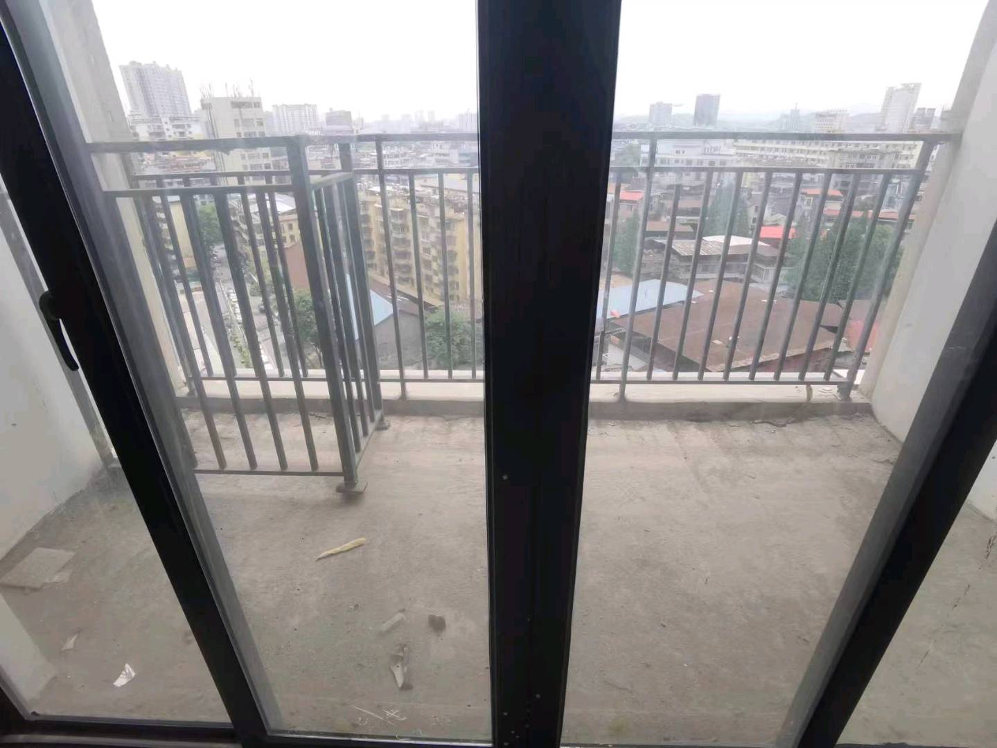 南北通透,次新小区,黄金地段,楼层好,采光很棒,性价比高