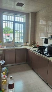 建设东路37号(登岸小学后面)