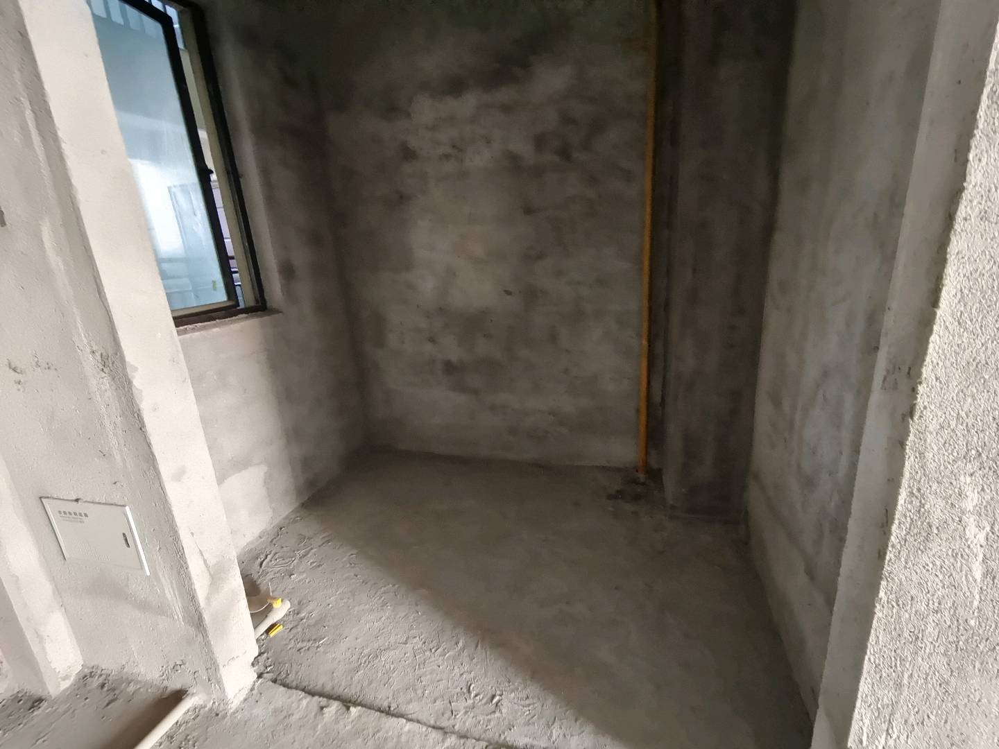 南北通透，学区房，黄金地段，高楼林立