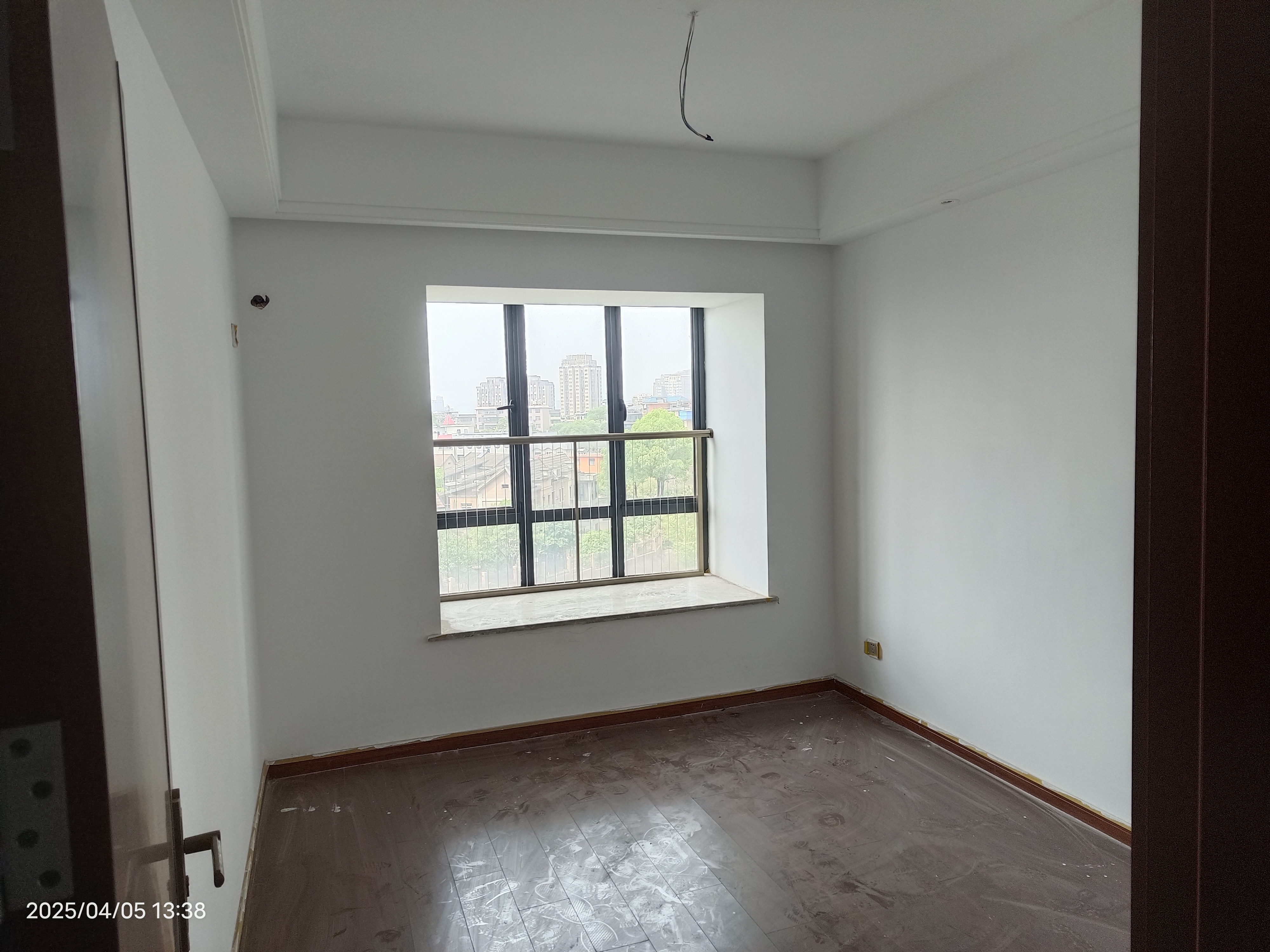 凤凰天境 3室2厅2卫 79.8万 视频房