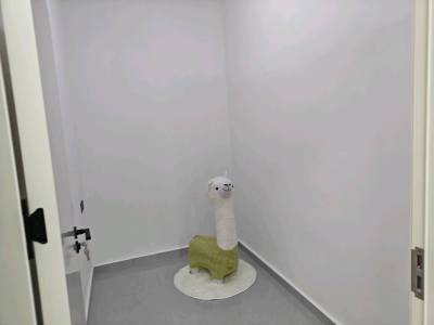 九中菜市场附近