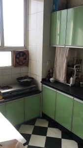 城区小学旁
