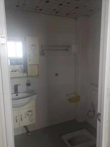 鹅湖小区
