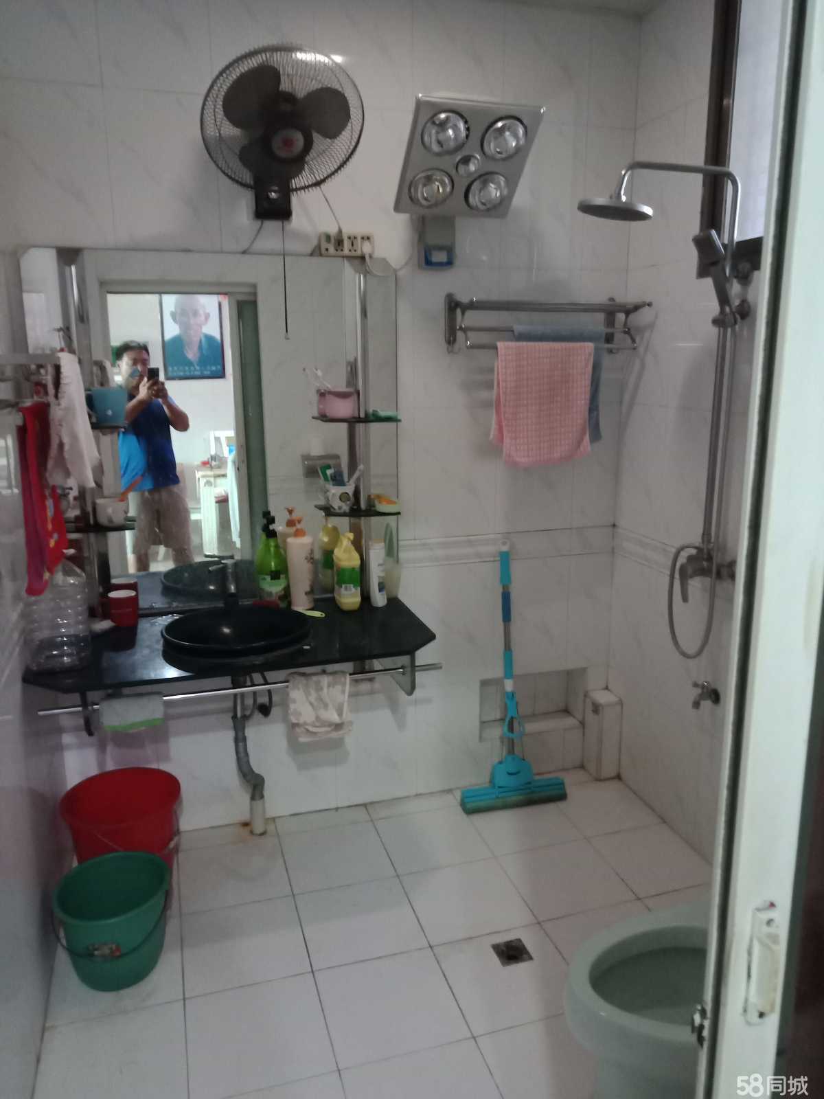 保险公司家属房