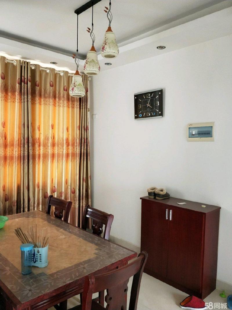 南北通透，学区房，黄金地段，高楼林立