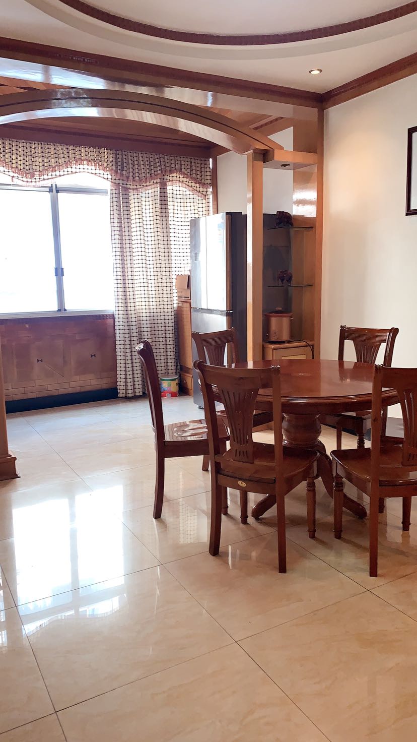 保险公司家属房