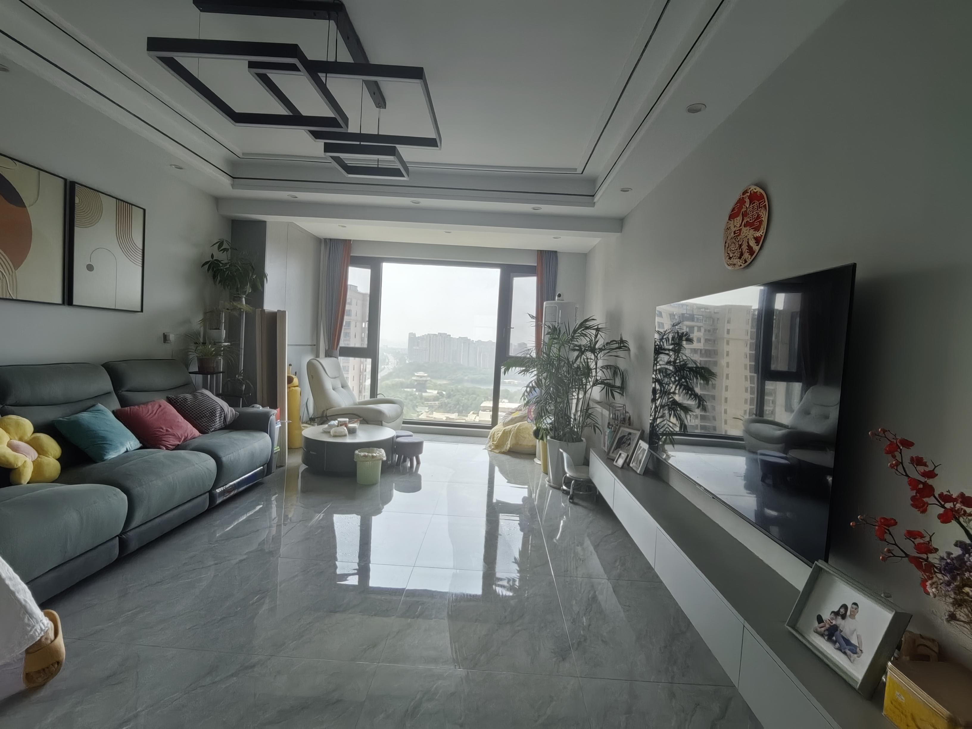 公园二号 3房2厅2卫 78万 视频房,采光充足,沿河景观