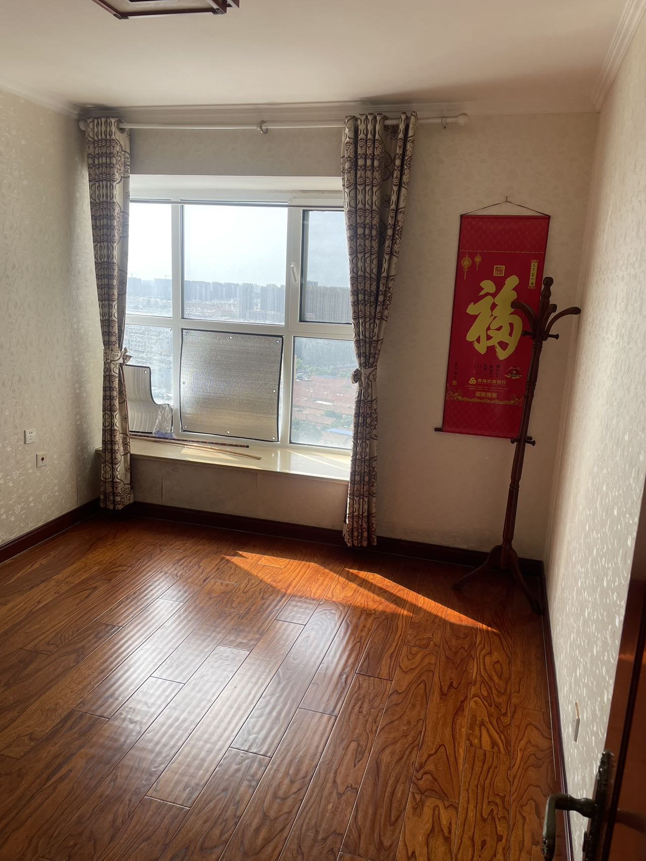 全明户型,黄金楼层,阳光好,地铁口,交通便利,设施齐全