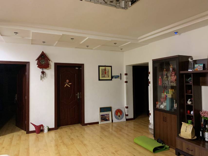 紧邻地铁口,福安花苑三期，稀缺小房型双南房