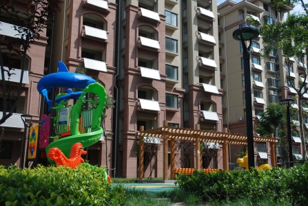 中高名人国际花园