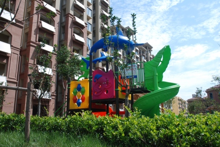 中高名人国际花园