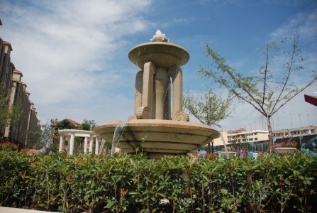 中高名人国际花园