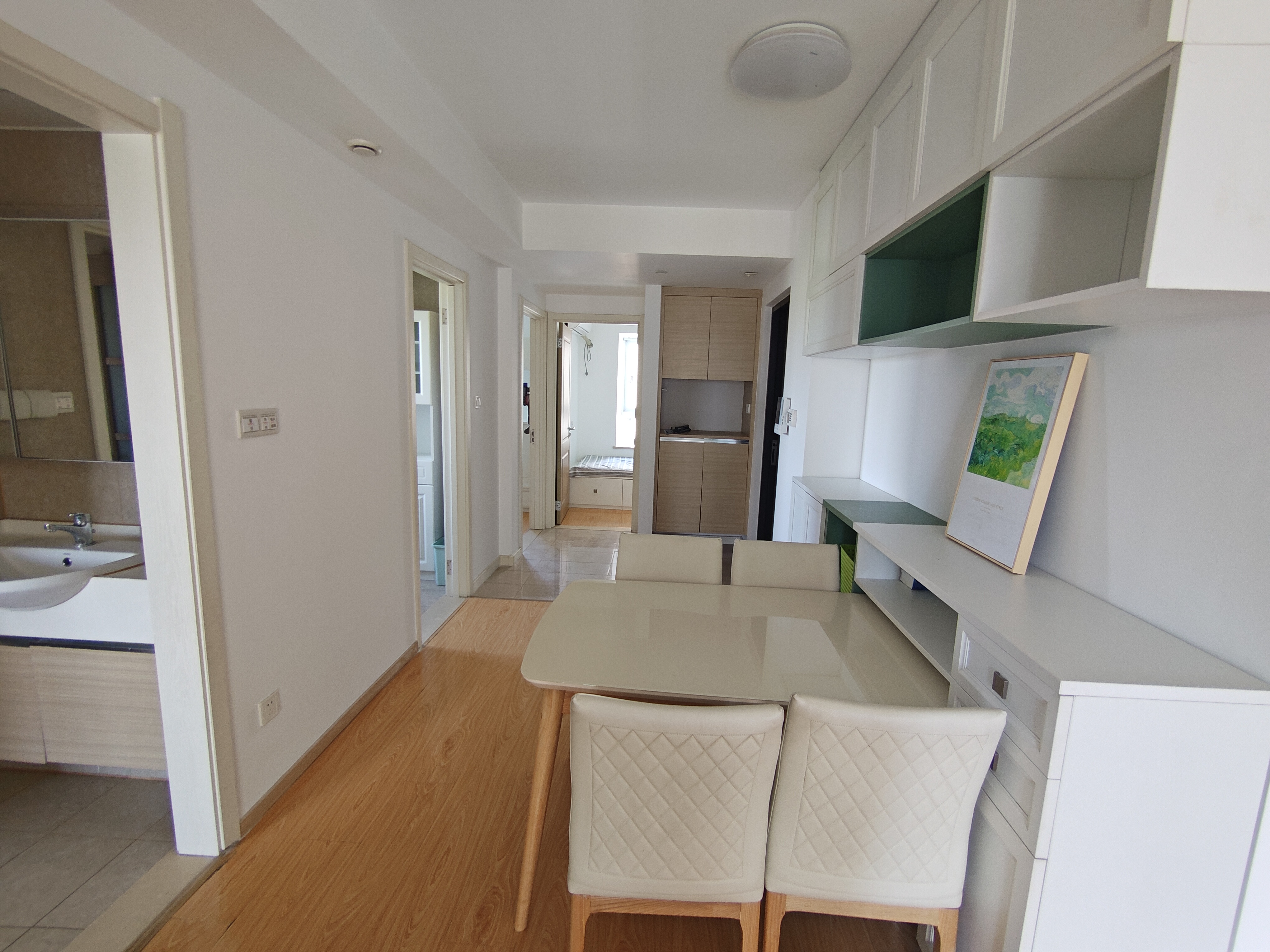 万科金域华庭西区 3室2厅1卫 240万元 视频房