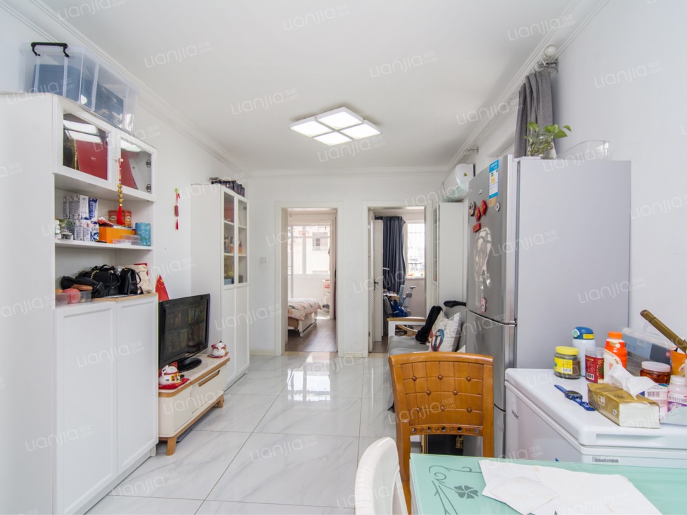 银都十村 3室1厅1卫 299万 