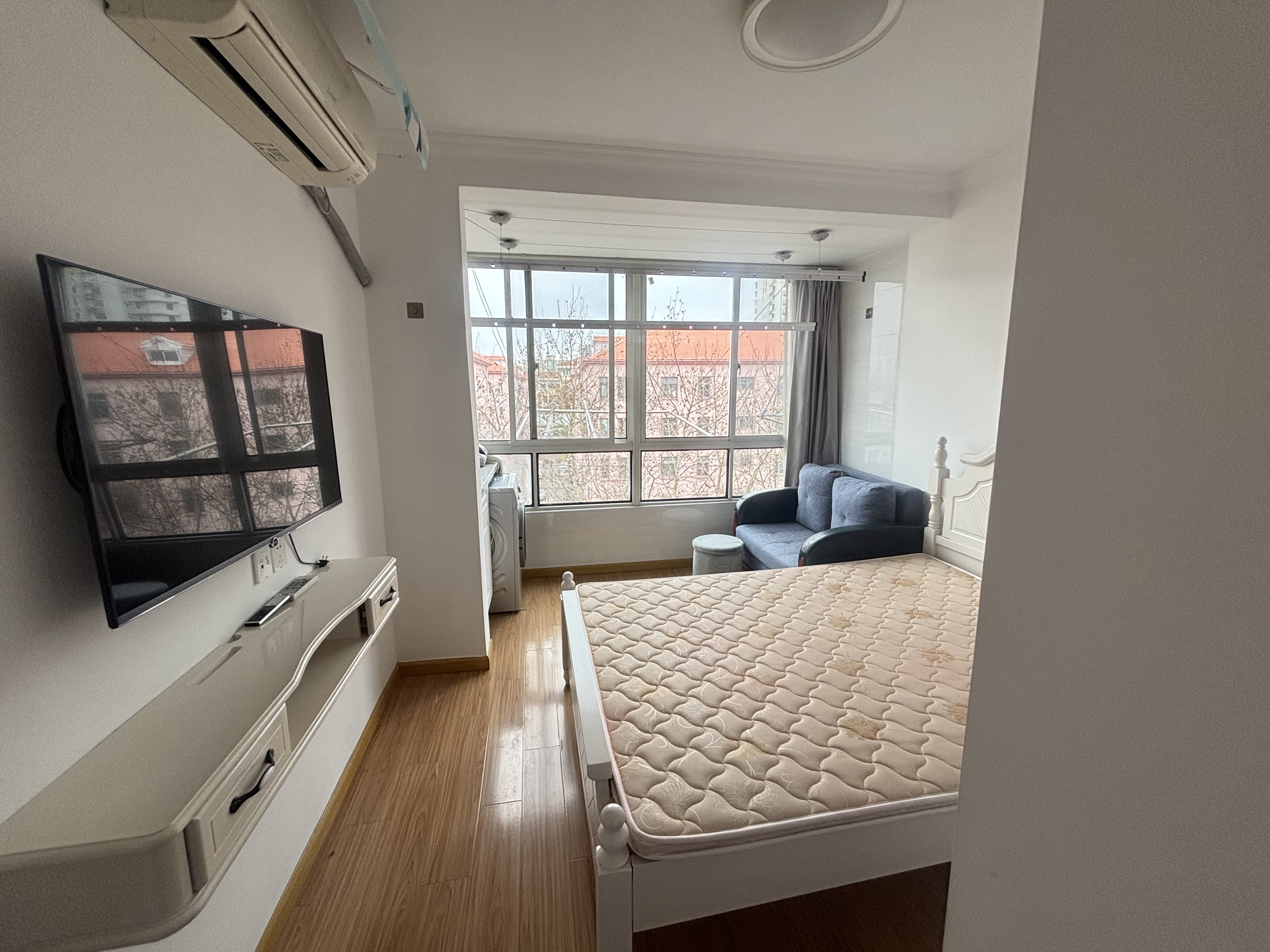 宝钢二村 2房1厅1卫 