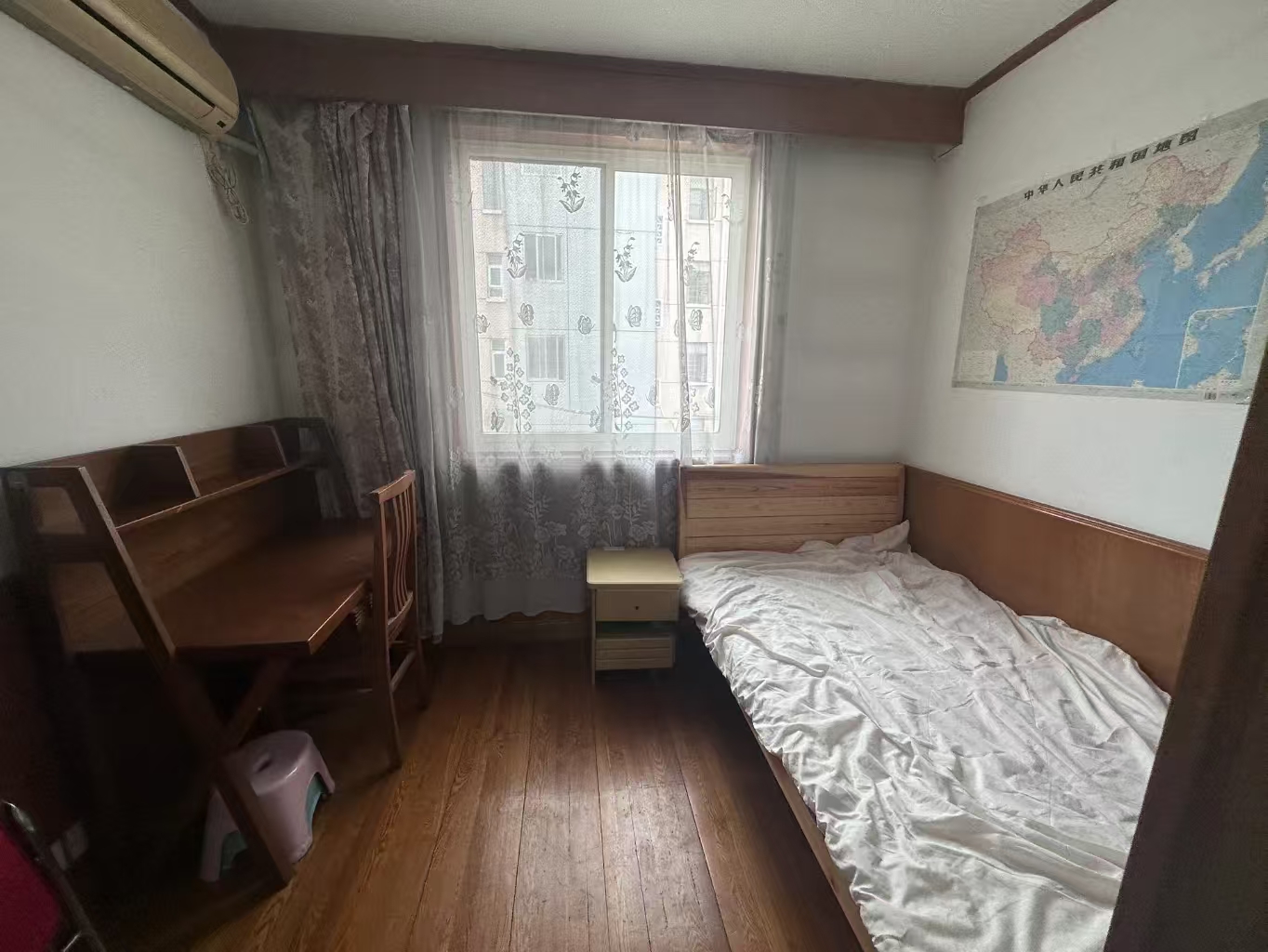 宝钢一村