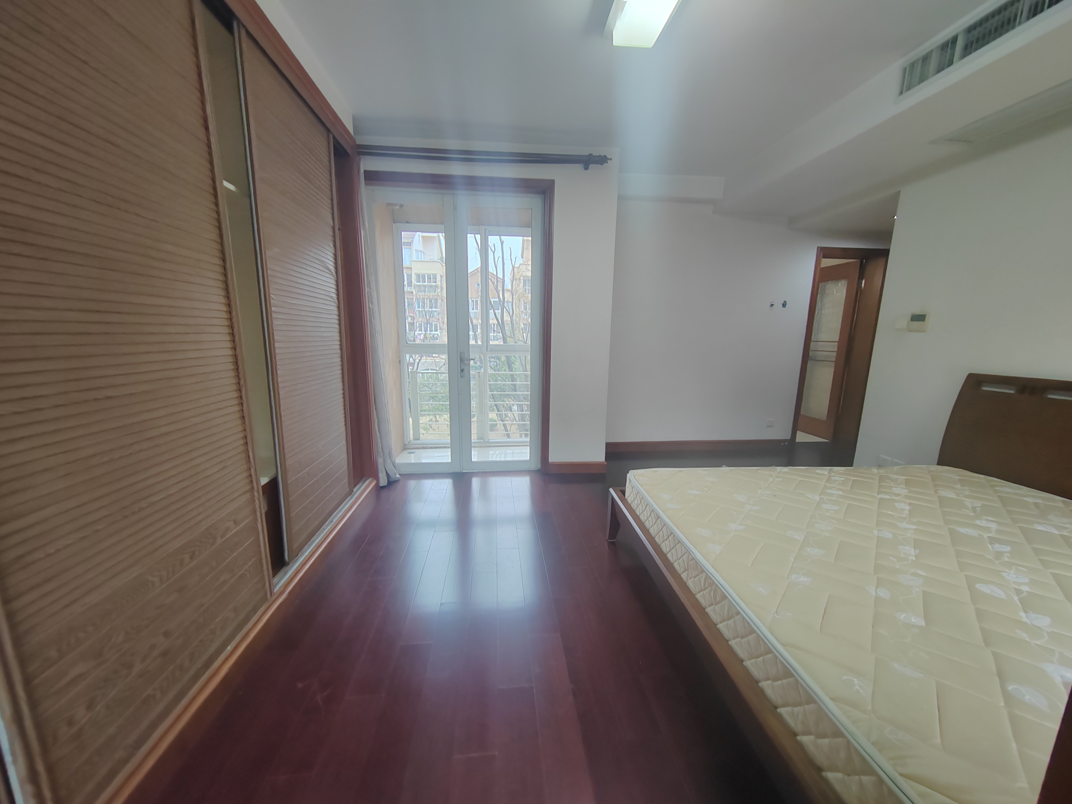 万科四季花城(松兰路1166弄)