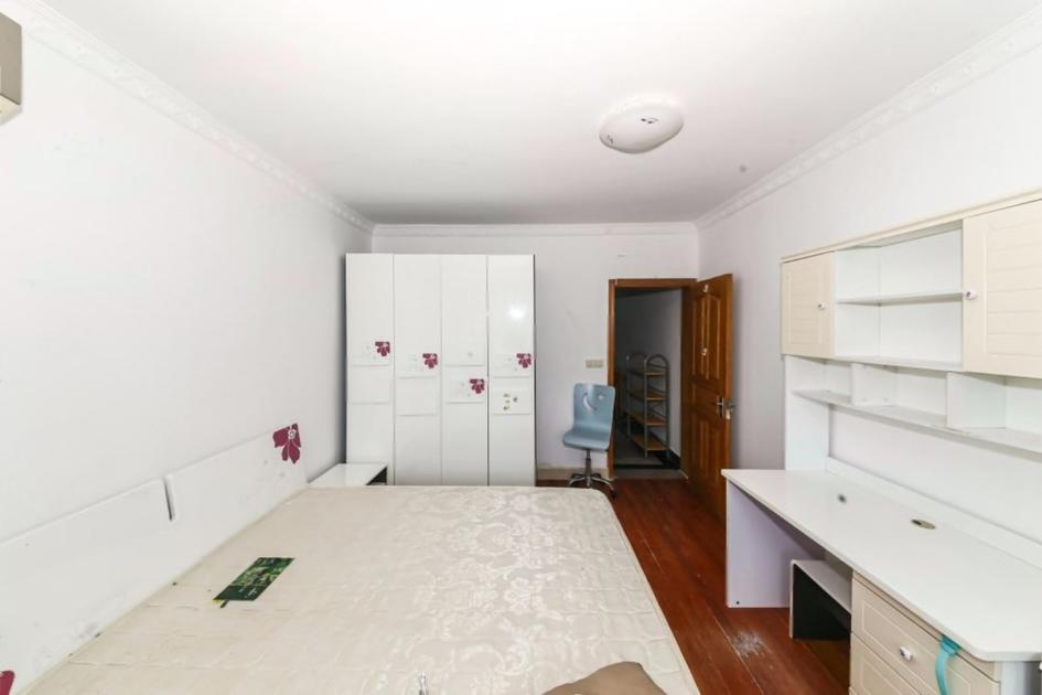 宝钢四村(友谊路)