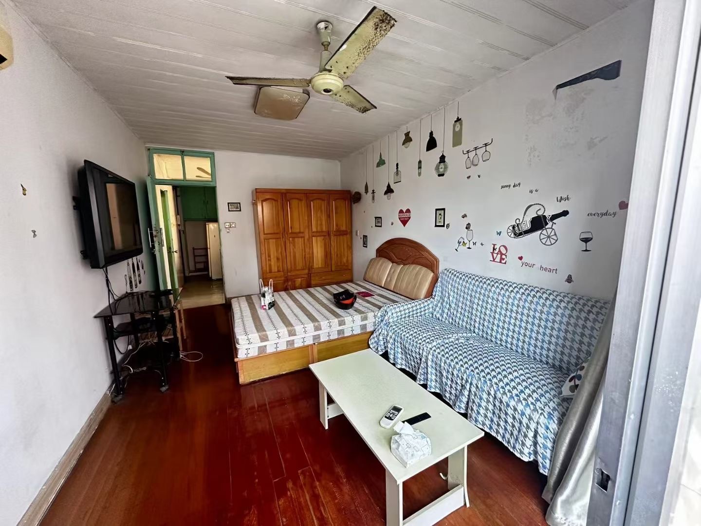 宝钢十一村 1房1厅1卫 