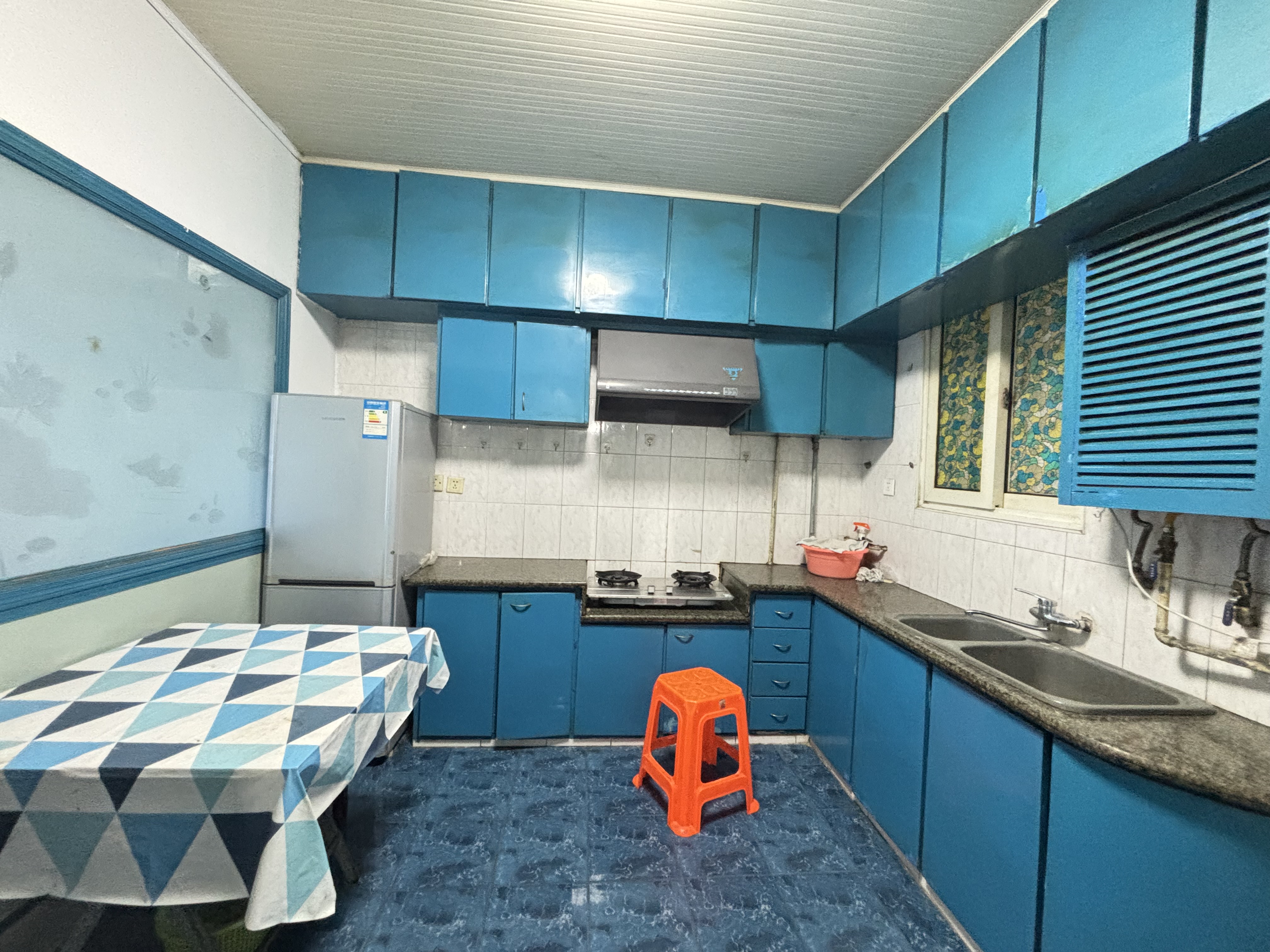 宝钢六村 2房1厅1卫 