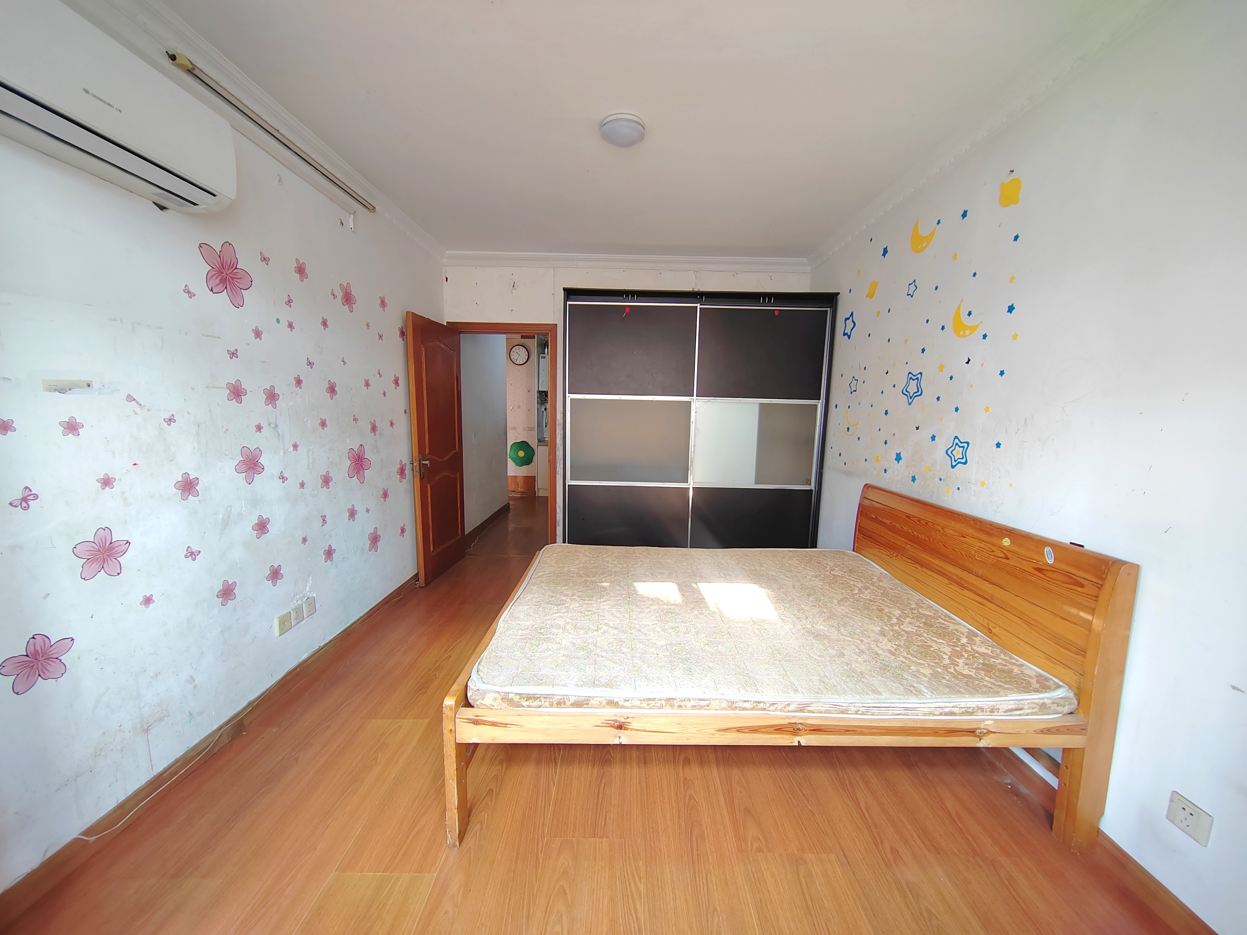 宝钢八村 2房1厅1卫，双南两房