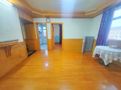 临江一村