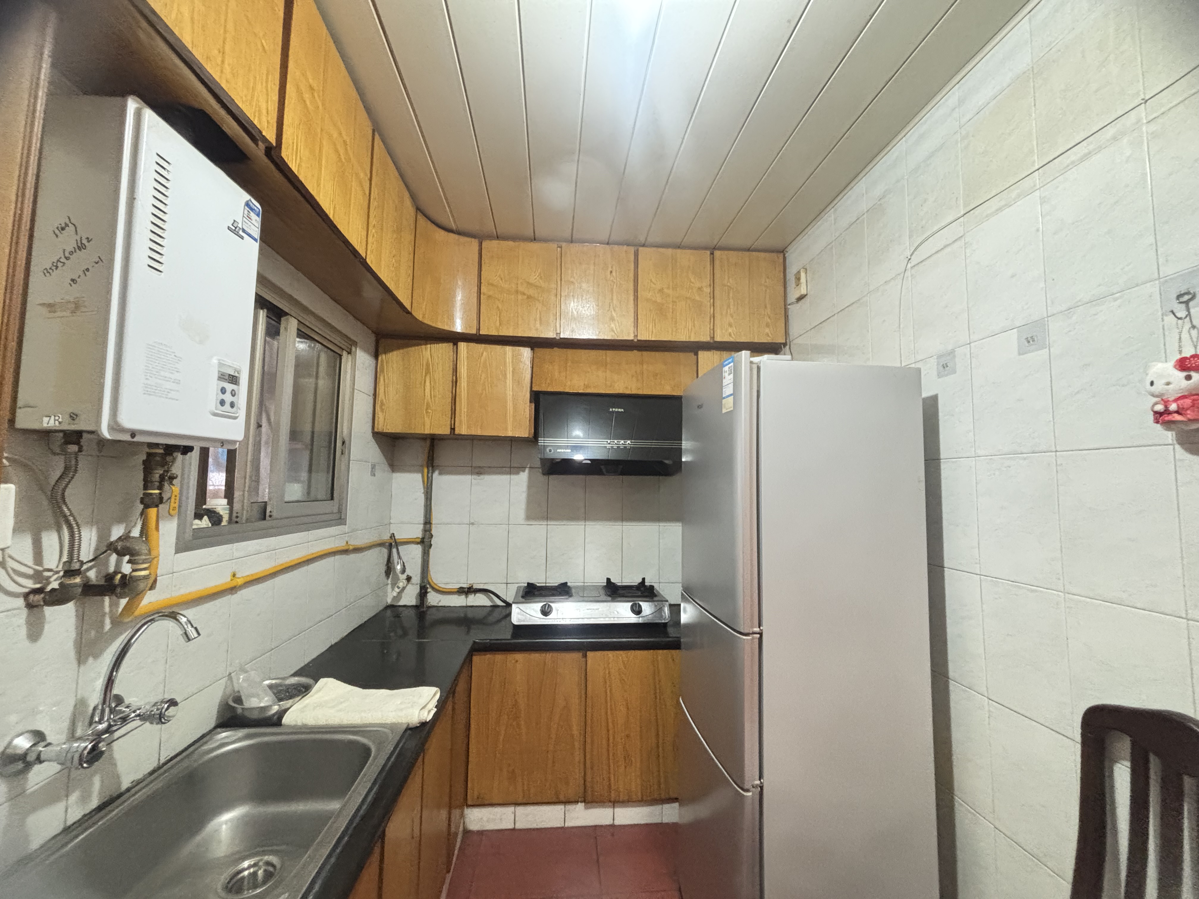 宝钢二村 2房1厅1卫 3,000元/月 