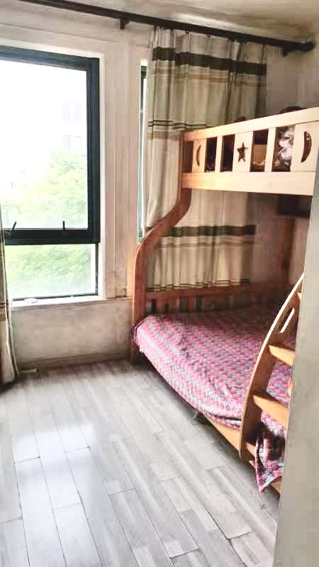 万科四季花城(镇泰路111弄)
